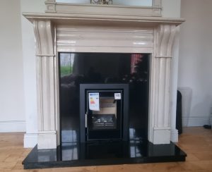 Eco C400 cassette stove fitted with a thee sided frame